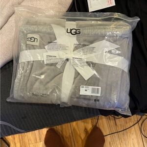 UGG Duffield Throw II Plush Gray Blanket